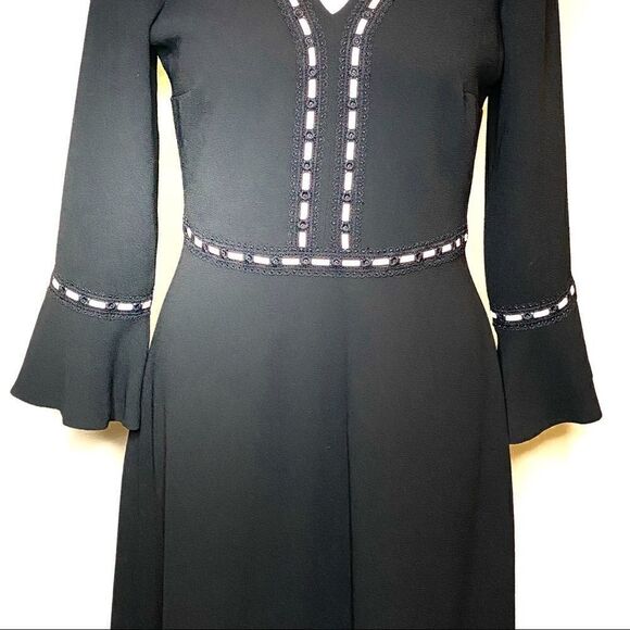 Karl Lagerfeld black with white trim V-neck bell sleeve dress size 2 - Picture 5 of 16